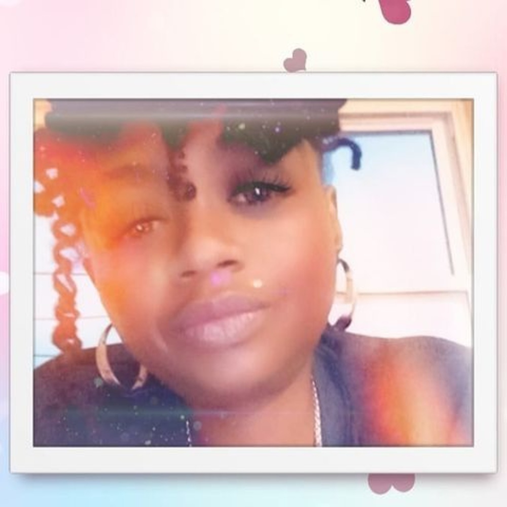 Meet your Posher, Qiana